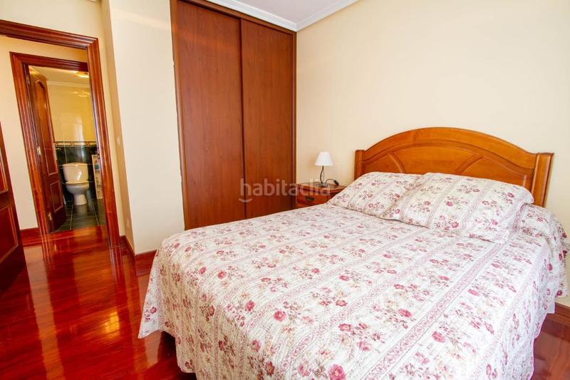 Foto 4345ebd5-2998-43c8-af60-a512d4f72332. Piso venta piso en Santoña