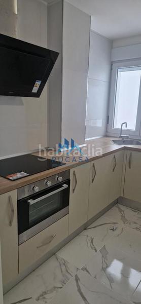 Foto 0fa5a0ec-8fbb-461f-aea3-89d104569413. Pis a Centro Torrelavega