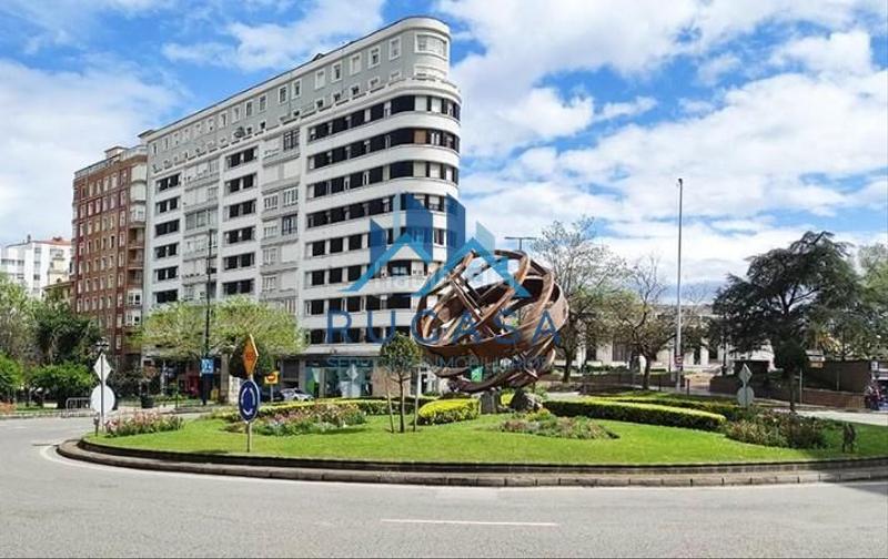 Foto 6c0720d0-9b14-4bde-aea1-450bca701c24. Location appartement dans Cuatro Caminos Santander