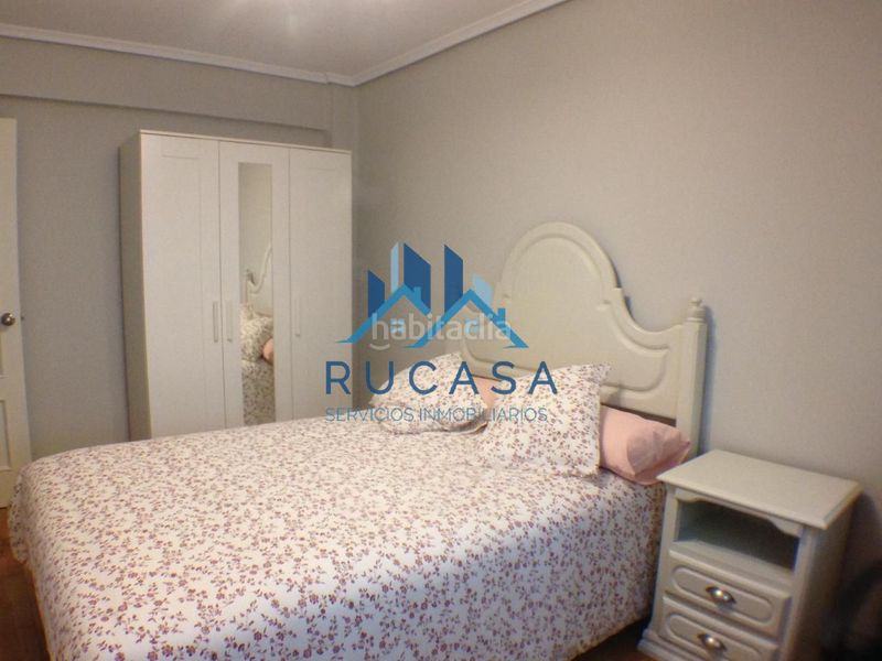 Foto fbbac1da-98f1-4917-b79e-1459e00f3228. Lloguer pis a Los Castros Santander