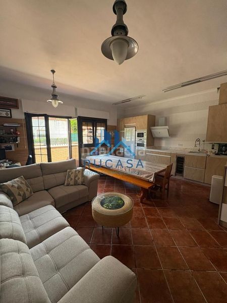 Foto b5dd57d1-cd2d-4e59-8f19-24eef2e26fb5. Casa a Centro Castro - Urdiales