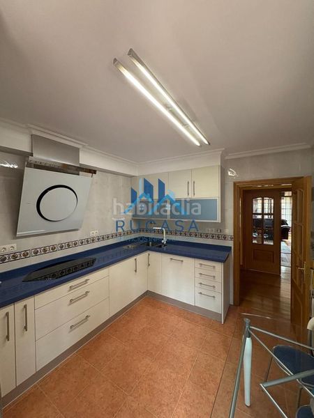 Foto bb995511-0193-4ae9-aab6-9cc1ad343a78. Casa a Centro Castro - Urdiales