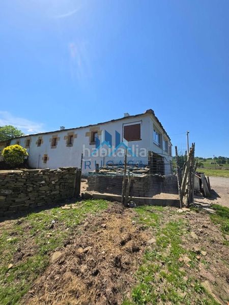 Foto 4f34b9f4-58a4-41b3-9af3-51f6af674dd6. House in San Pedro del Romeral