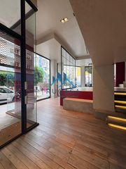 Local Comercial  Calle santa clara. Venta local en santander