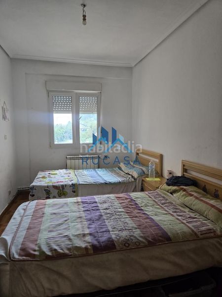 Foto 7d3402c1-e54b-429a-9b03-3bc8f05f2a17. Pis a Inmobiliaria - Barreda Torrelavega