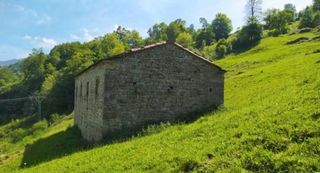 Country house in San Roque de Riomiera