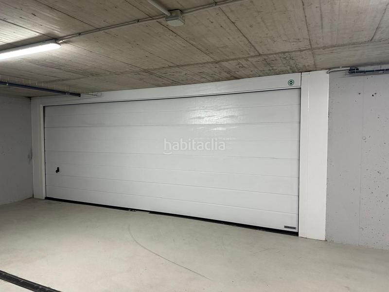 Foto 78cb9d3e-198a-4a9f-8f65-ff8fe505e2f5. Parking coche venta de box cerrado en Encamp Encamp