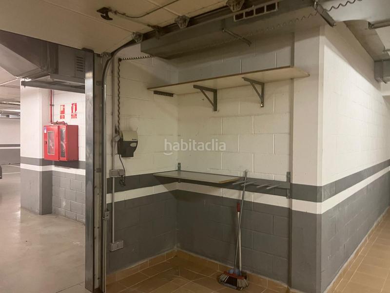 Foto a80b4a6d-8a00-4394-a414-c57f9ef41a31. Parking coche venta de box cerrado en Encamp Encamp