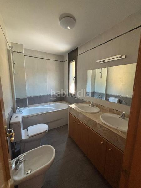 Foto 20bc9da7-a791-4d0e-92c4-f0924e441de6. Casa con riscaldamento parcheggio in Engolasters Escaldes-Engordany