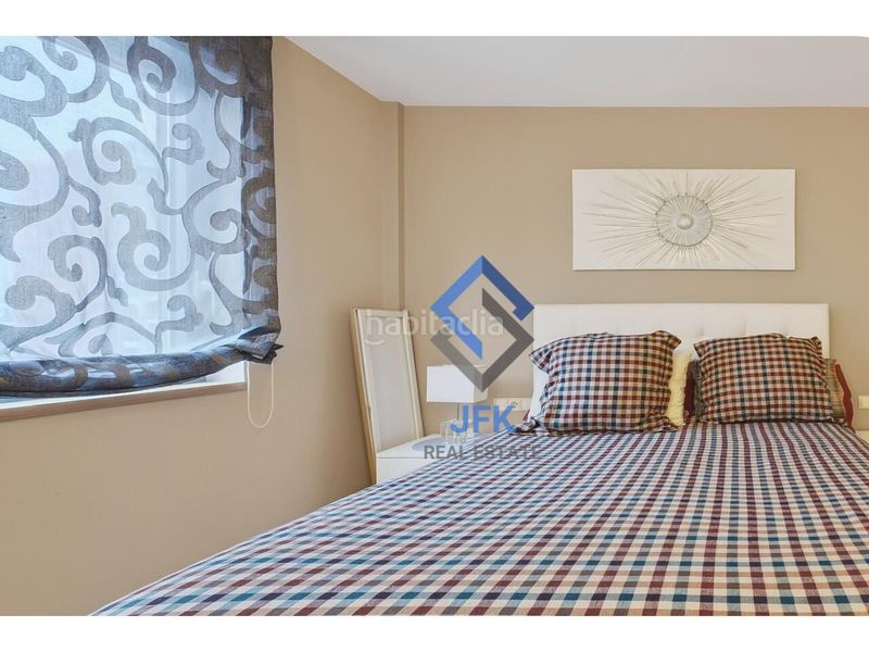 Foto 234ec89a-1d13-4902-84c3-cddad99735a2. Pis amb aparcament a Centro Andorra la Vella