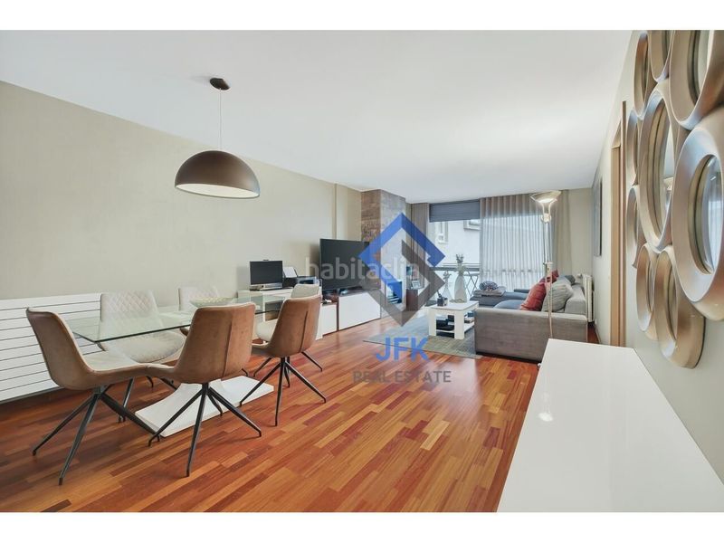 Foto 2f8314b5-ce50-4952-8a91-348e45b429c9. Pis amb aparcament a Centro Andorra la Vella