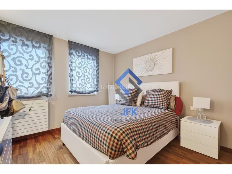 Foto 6bc11bf3-de79-46fd-8a69-69c0250b21fe. Pis amb aparcament a Centro Andorra la Vella