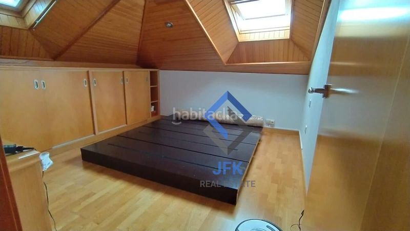 Foto f8f875a6-2f4c-45a9-9ad6-be7cccc979e6. Dúplex a Seu d´Urgell (La)