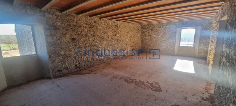 Foto 1135ae63-6b37-4954-90b5-8cfb301bc6fc. Casale con parcheggio in Sils