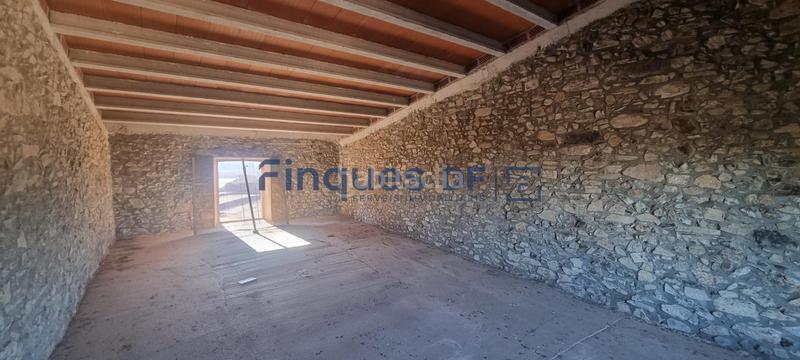Foto 85e7e75d-80d4-4212-aeba-6b2a6e307c41. Casale con parcheggio in Sils