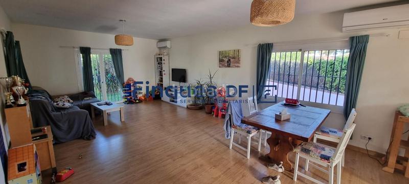 Foto f9aa7f8e-4221-4ff8-abfe-cc99d382986b. Chalet mit parking in Terrafortuna - Puig Ventós Vidreres