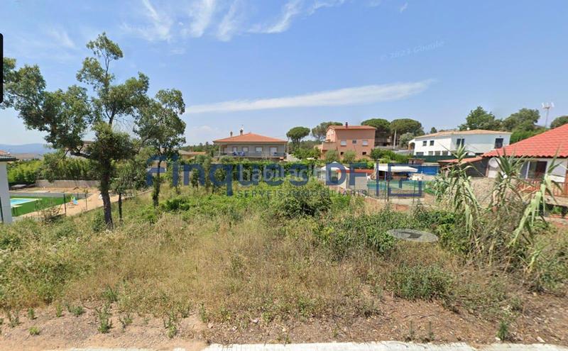 Foto d5f550e6-2330-43f1-bd69-dfdd56d392bc. Terreno residenziale in Sils