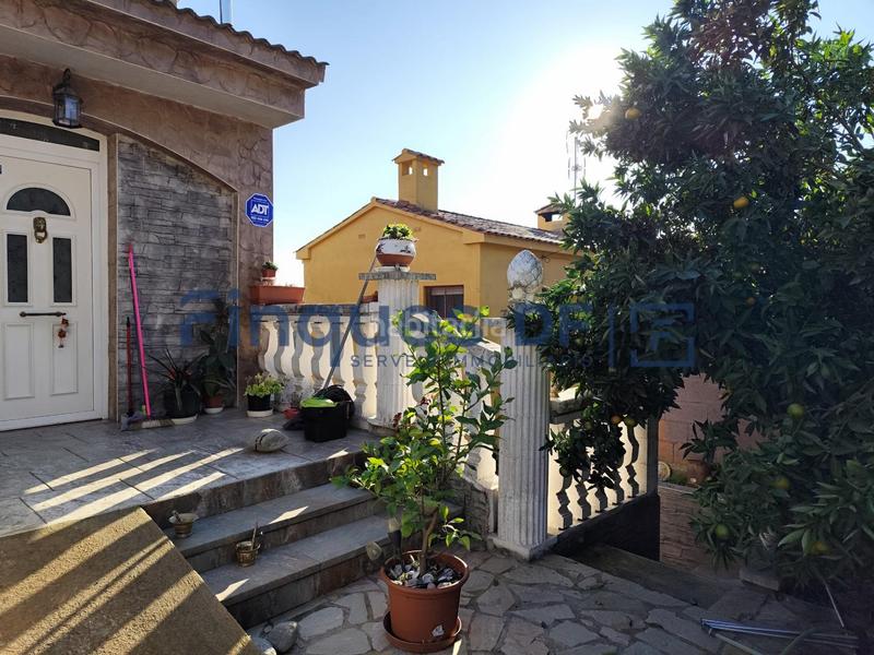 Foto 48e4f0a0-9613-45a4-8958-7ae3276dcb9a. Chalet in pío baroja 57 in terrabrava - Tordera parc Tordera