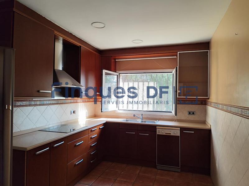 Foto ad45e10a-8431-4db6-aff8-f49f323bb3a0. Chalet en residencial Blanes - vistamar Blanes