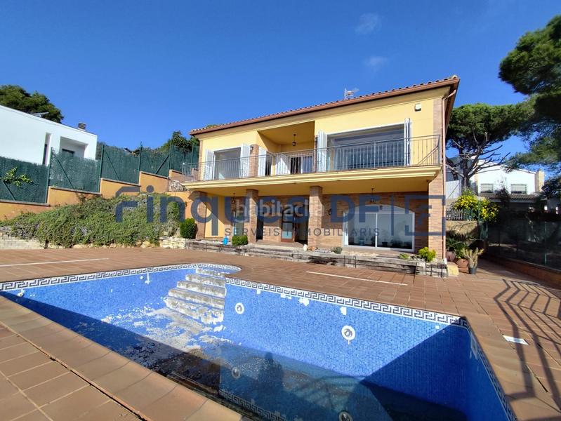 Foto fe9d6366-eed9-4f74-9e1d-050e6b33293d. Chalet en residencial Blanes - vistamar Blanes