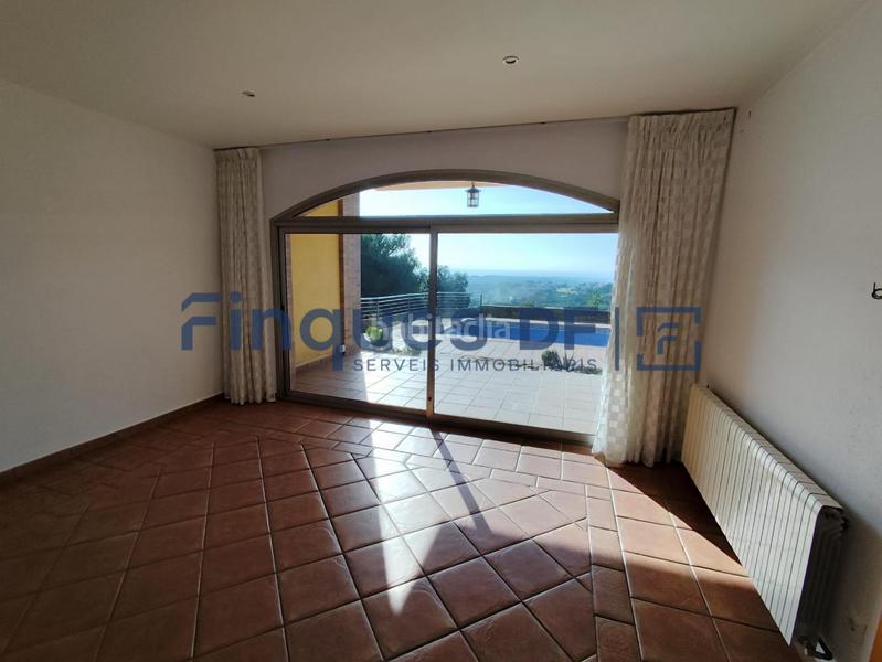 Foto 59caa5fe-cfb0-45e8-b01e-ad9af1b0d965. Chalet with heating parking in residencial Blanes - vistamar Blanes