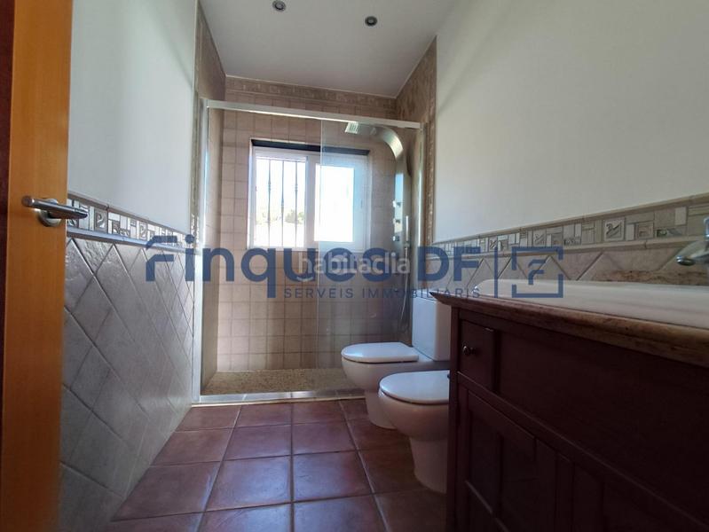 Foto b894e93e-d98f-4a8d-aa39-6b7b8e923eca. Chalet with heating parking in residencial Blanes - vistamar Blanes