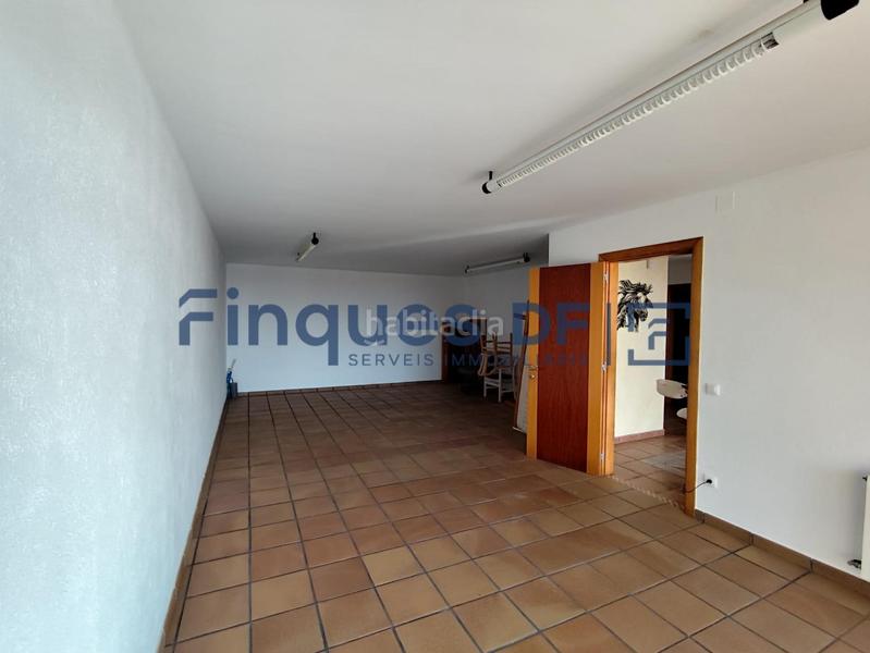 Foto d9d15673-41fd-45e5-8bbc-6c63375080e1. Chalet with heating parking in residencial Blanes - vistamar Blanes