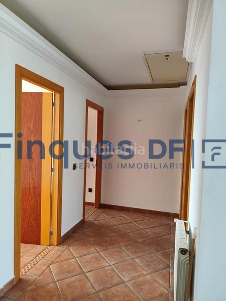 Foto 9e044b36-ede2-41c7-b176-f6822fff3f1a. Chalet con riscaldamento parcheggio in residencial Blanes - vistamar Blanes