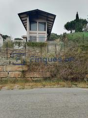 Xalet a Montbarbat. Gran casa con terreno de 1.671 m en montbarbat, ideal para inver