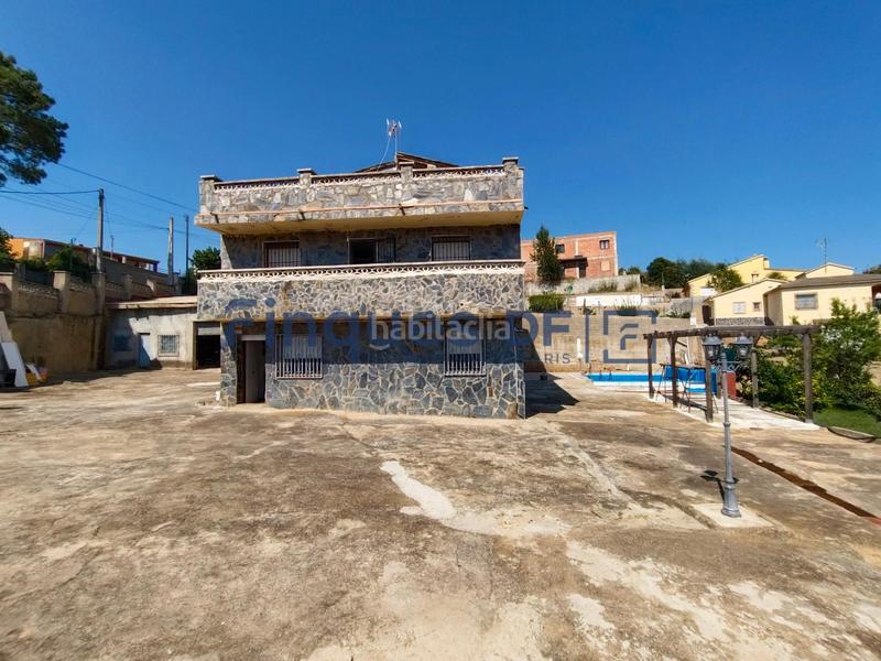 Foto 27fb94fc-c4a3-4095-9867-d11131bec416. Chalet with parking in Riudarenes