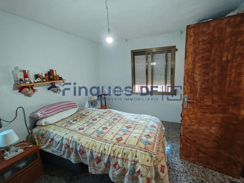 Foto 72cc6c1b-1f5f-481b-9615-d8380018921d. Chalet with parking in Riudarenes