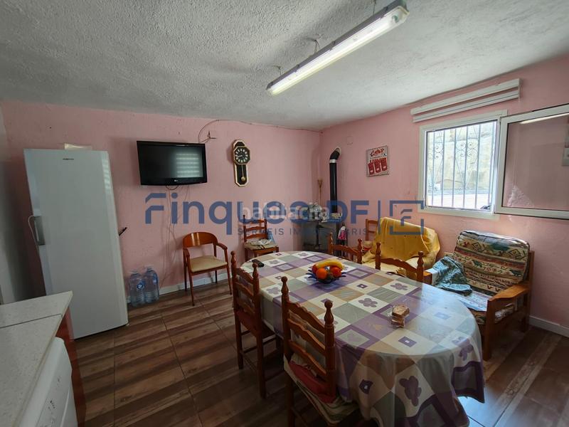 Foto be06ec2e-54e9-4b79-bc30-6d96eaea4c3b. Chalet with parking in Riudarenes