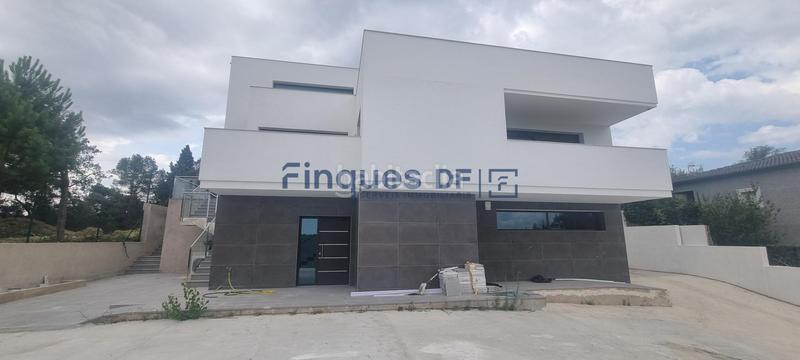 Foto ed560ea8-4944-40d5-8358-0b0c3ce68390. Chalet con riscaldamento parcheggio in Terrafortuna - Puig Ventós Vidreres