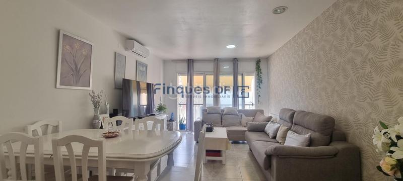 Foto 8398fab5-9b2a-4d08-bd4a-4c06f9bb3ff4. Piso amplio piso en el centro , ideal para familias en Vidreres