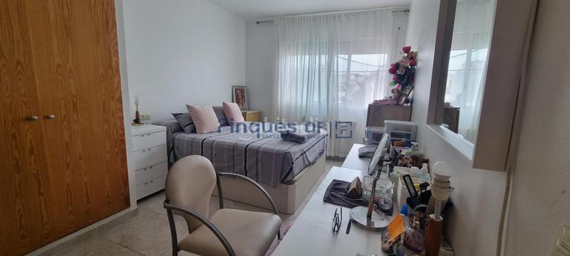 Foto ead550f0-ed75-4dd4-8a9d-c9ae2d4de2e6. Piso amplio piso en el centro , ideal para familias en Vidreres