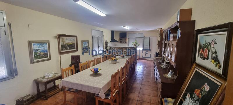 Foto 5db3bde3-c2cf-4177-9224-415d141cd928. Chalet avec chauffage parking dans Residencial Park Maçanet de la Selva