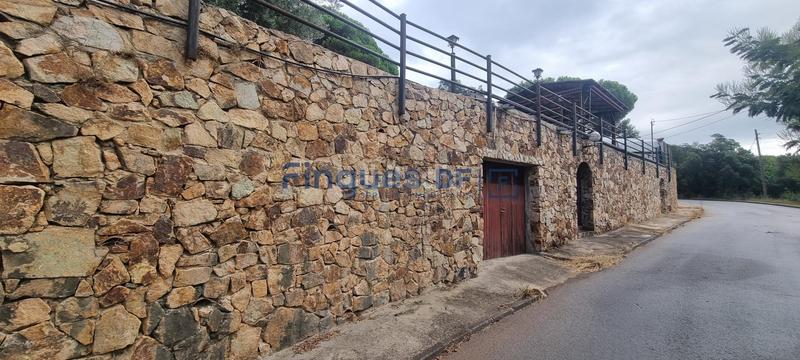 Foto 2de65de8-cdd2-40fb-82f6-7f46a3b47f37. Chalet con riscaldamento parcheggio piscina in Aiguaviva Parc Vidreres