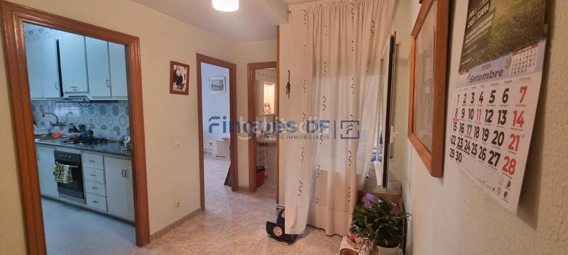 Foto 605302aa-ecb1-4221-9f98-261d3e5fbdf4. Piso amplio piso en venta 113 m, 4 habitaciones, ascensor y excelente ubicación en Girona