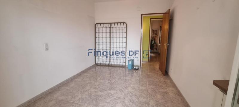 Foto 8b4130c1-75f6-4c4e-993d-71d3a3f10ae5. Piso amplio piso en venta 113 m, 4 habitaciones, ascensor y excelente ubicación en Girona