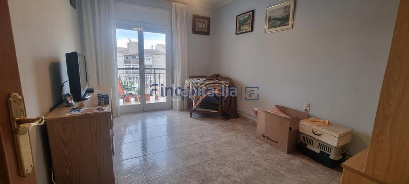 Foto ce115c42-3c53-4b72-8178-4cdb021e7acf. Piso amplio piso en venta 113 m, 4 habitaciones, ascensor y excelente ubicación en Girona