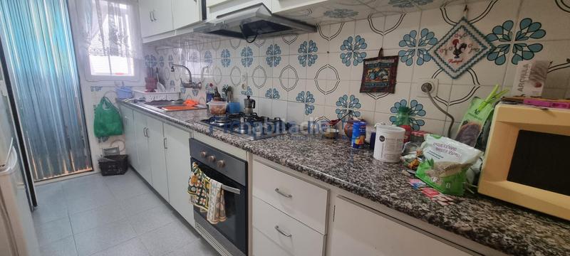 Foto ec7d240b-63a6-4d26-aed8-368a70aa6c48. Piso amplio piso en venta 113 m, 4 habitaciones, ascensor y excelente ubicación en Girona