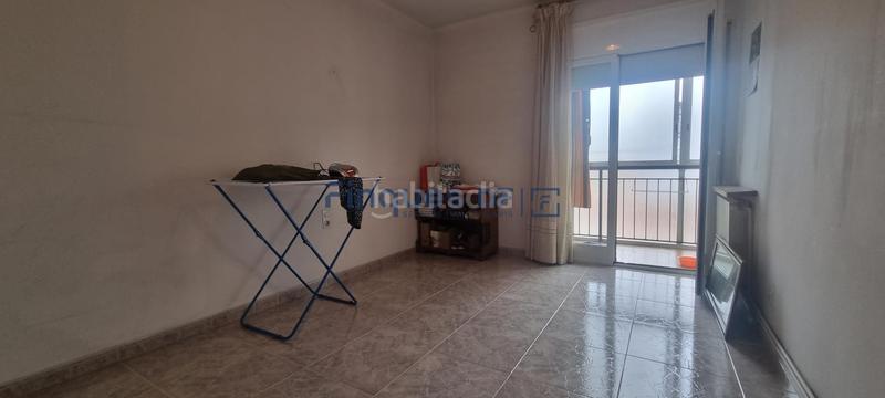 Foto ff1c692e-4af4-42a3-b052-0b7c38806a71. Piso amplio piso en venta 113 m, 4 habitaciones, ascensor y excelente ubicación en Girona