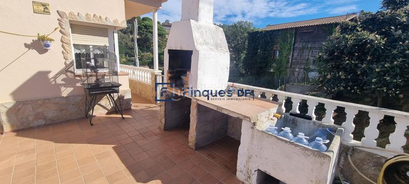 Foto d9aa9497-c8fd-408f-b891-1273fb053836. Chalet en Montbarbat Maçanet de la Selva