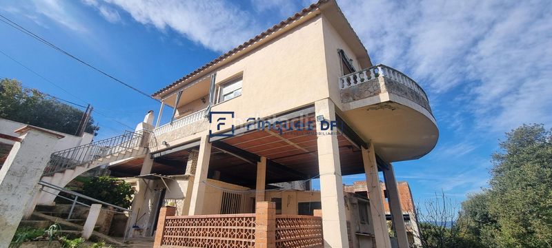 Foto f38b63aa-40f1-4176-a25f-4222f1b1eb63. Chalet en Montbarbat Maçanet de la Selva