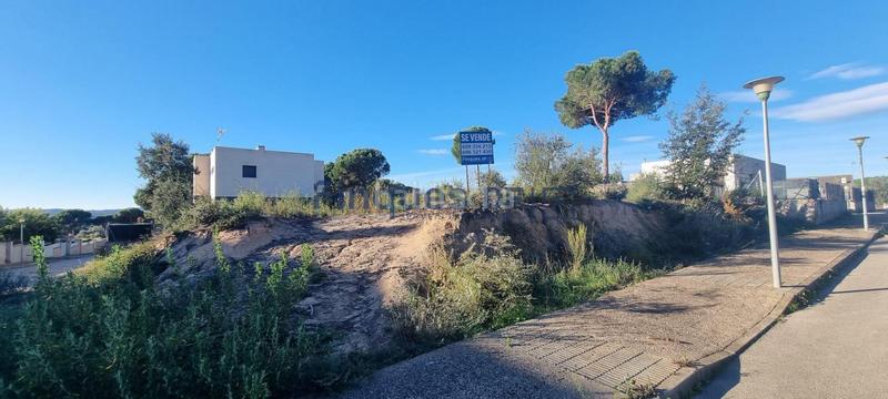 Foto f12bde86-b42b-41b6-801a-765c5ae0da1c. Terreny residencial a venus 4 a La Goba Vidreres