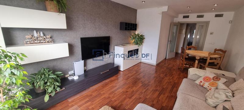 Foto 678f17c8-b97b-4684-b314-531e6e8e8e1f. Etagenwohnung mit heizung in Centre Vidreres