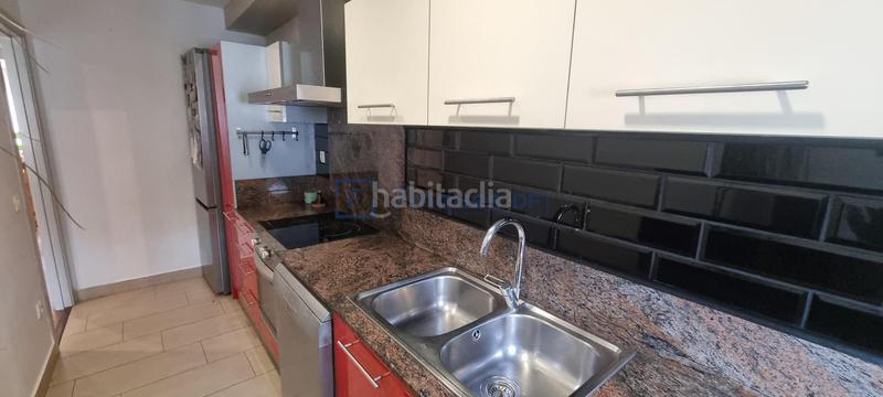 Foto 8355be66-cef5-486a-8844-d1aa43405312. Etagenwohnung mit heizung in Centre Vidreres