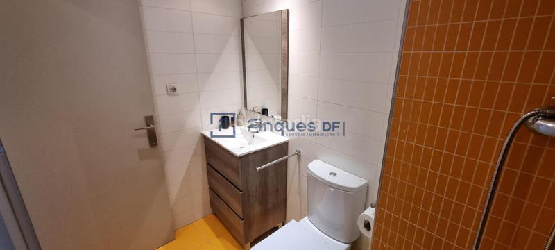 Foto e7cb742d-e5d8-46c8-a6df-e71cf90e3003. Etagenwohnung mit heizung in Centre Vidreres