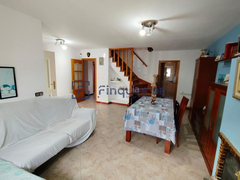 Foto 421f61c3-f23b-44f0-8e98-47d385fe5931. Xalet amb calefacció aparcament a Riudarenes