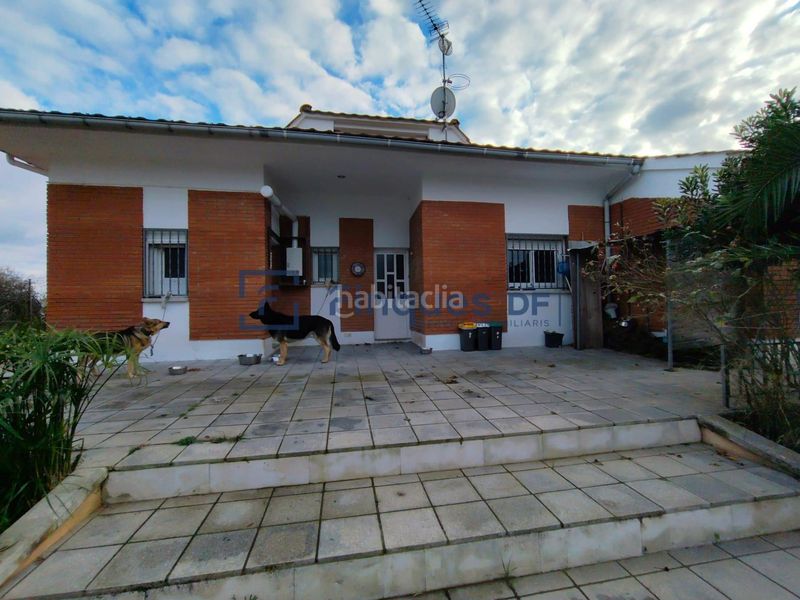 Foto 71d9b374-c6cd-467b-a56f-d0f12a552279. Xalet amb calefacció aparcament a Riudarenes